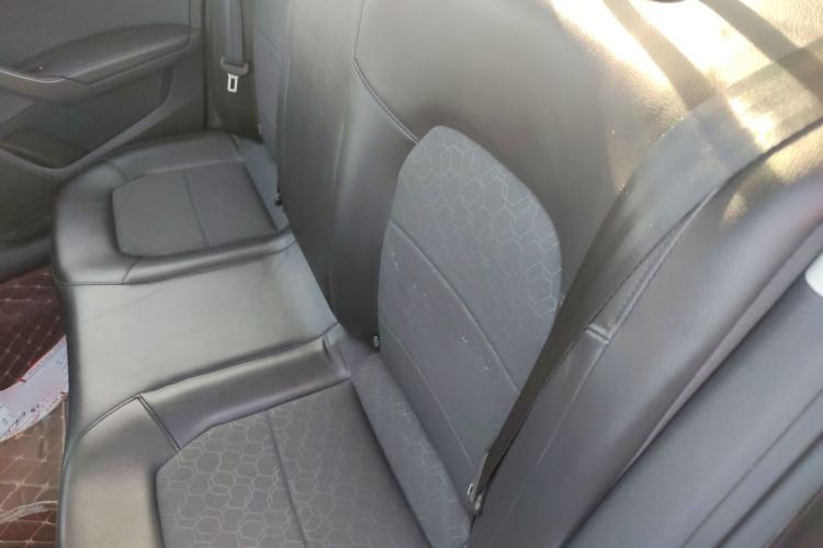 Used Volkswagen Santana 2015 1.6L Automatic Comfort Edition
