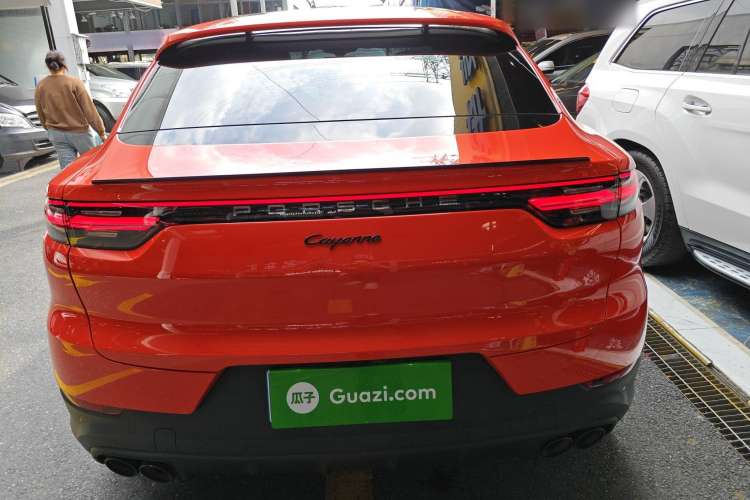 Used Porsche Cayenne 2019 Cayenne Coupé 3.0T
