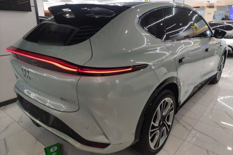 Used  LS7 2023 90 kWh Elite Rear-Drive Version
