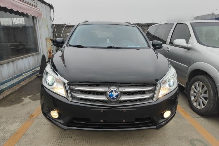 Used Venucia T70 2015 2.0L CVT Smart Edition