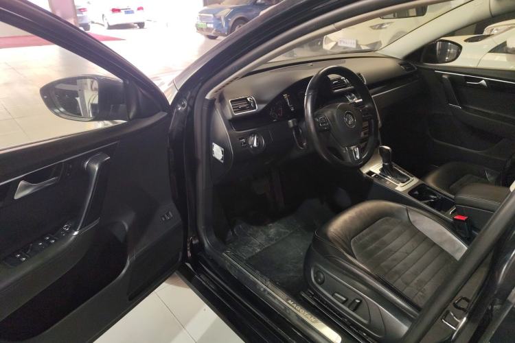 Used Volkswagen Magotan 2015 1.8TSI Luxury Model