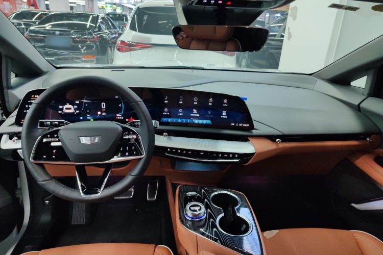 Used Cadillac OPTIQ 2024 Standard Range Version
