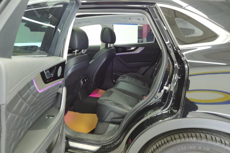 Used Hongqi HS5 2022 Revised Version 2.0T Smart Connect Flagship Edition