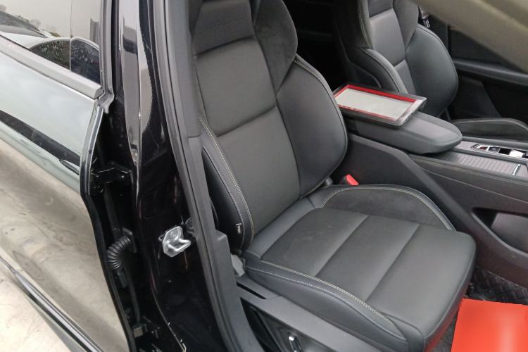 Used Lynk & Co 03 2023 1.5TD DCT JingPro
