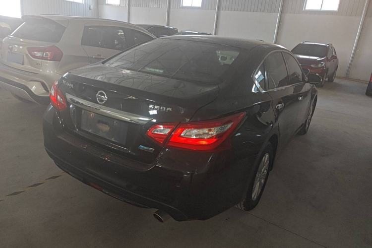 Used Nissan Teana 2016 Revised Version 2.0L XL Comfort Edition
