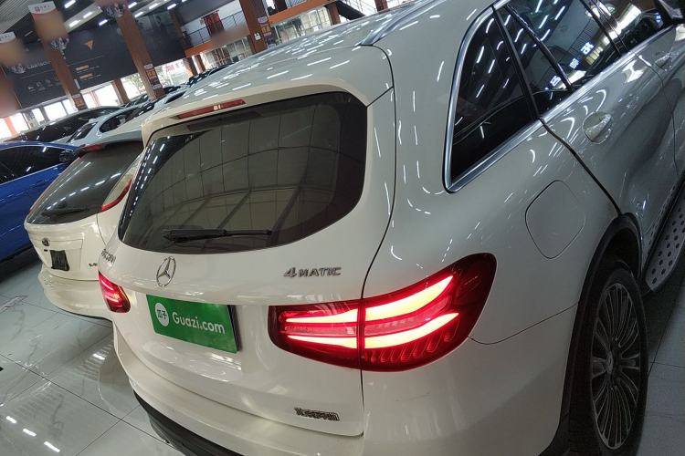 Used Mercedes-Benz GLC 2016 GLC 260 4MATIC Dynamic Edition
