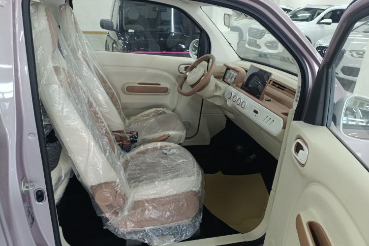 Used Bestune Pony 2026 222km Colorful Horse