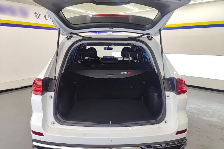 Used Haval M6 2023 PLUS 1.5T Manual Luxury Smart Connectivity Model
