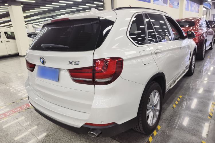 Used BMW X5 2015 xDrive28i
