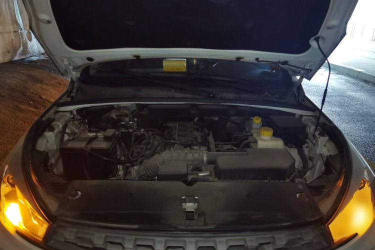 Used Wuling Hongguang S3 2019 1.5L Manual Luxury Model China VI Standard
