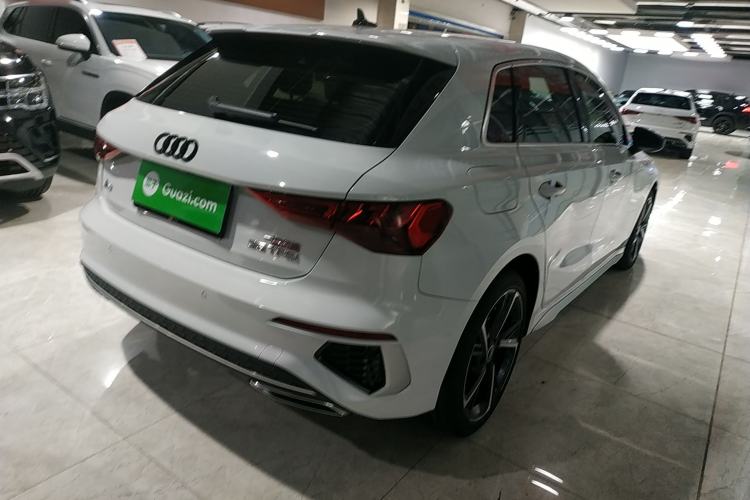 Used Audi A3 2022 Sportback 35 TFSI Fashionable Sports Model
