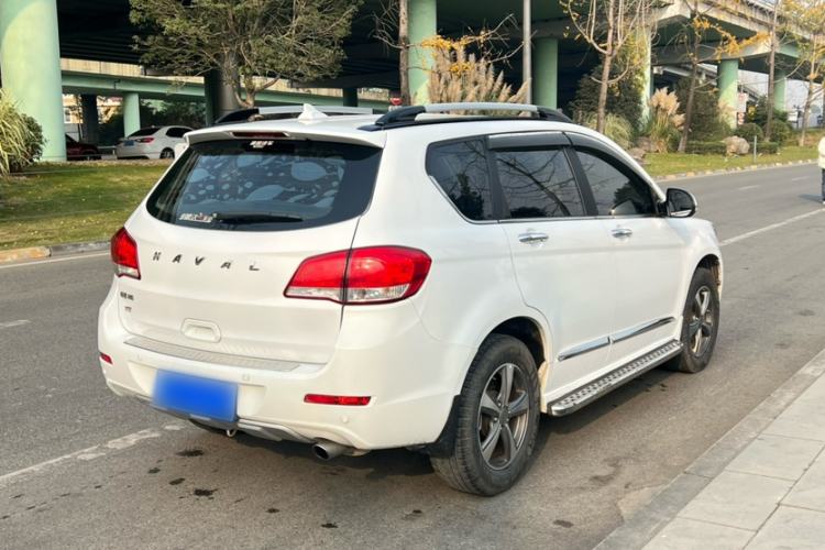 Used Haval H6 2016 Upgraded Model 1.5T Manual Two-Wheel Drive Elite Version
