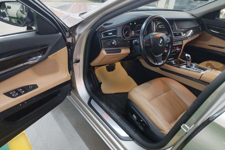 Used BMW 7 Series 2014 730Li Premium Edition