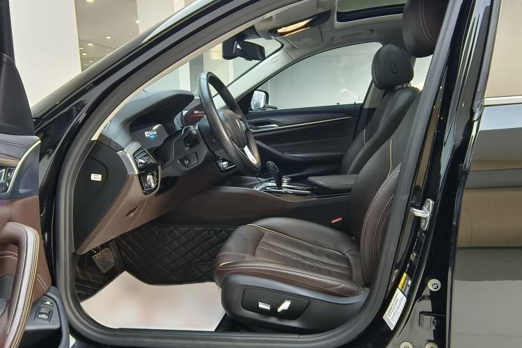 Used BMW 5 Series New Energy 2019 Updated Version 530Le Luxury Package
