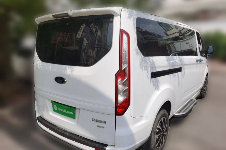 Used Ford Transit 2020 2.0T Gasoline Multi-Purpose Commercial Vehicle Mid-Drive Low-Roof Lift-Up Tailgate China VI Standard