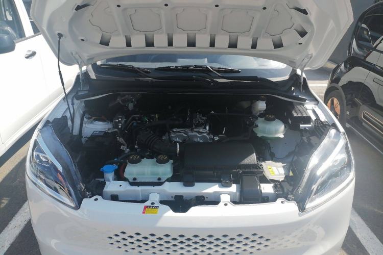 Used Wuling Hongguang New Energy 2025 Extended-Range Hybrid 50 km Utility Version
