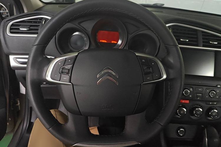 Used Citroen C4L 2015 1.2T Automatic Luxury Edition
