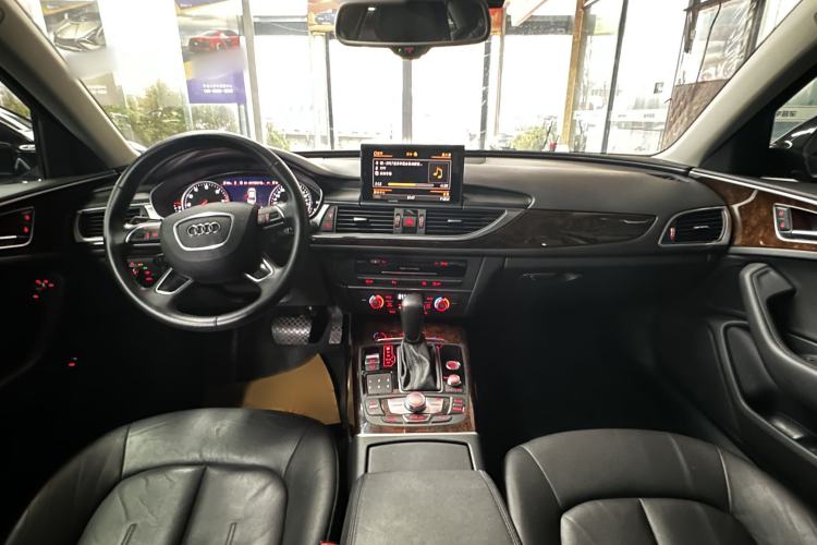 Used Audi A6L 2017 TFSI Comfort Model
