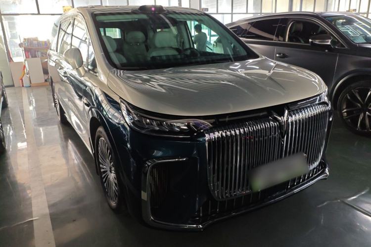 Used VOYAH Dream 2025 PHEV Four-Wheel-Drive Flagship Version – Qiankun Edition

