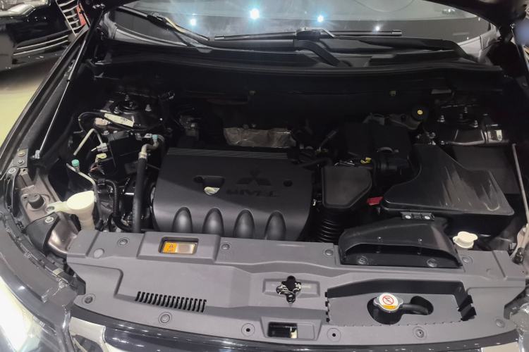 Used Mitsubishi Outlander 2018 2.0L Two-Wheel Drive Glory Edition 5 Seats