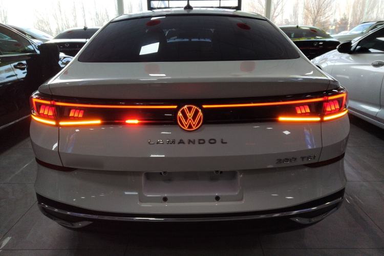 Used Volkswagen Lamando 2024 Lavida L 280TSI DSG Cool & Spicy Edition