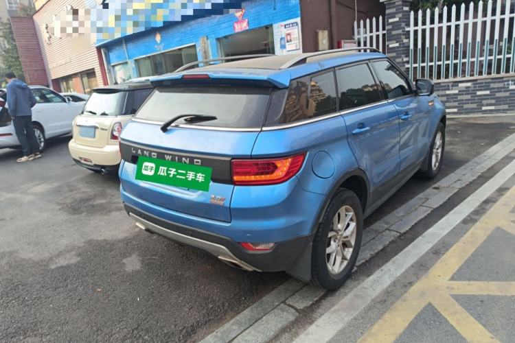 Used Land X7 2015 2.0T Panoramic Luxury Edition
