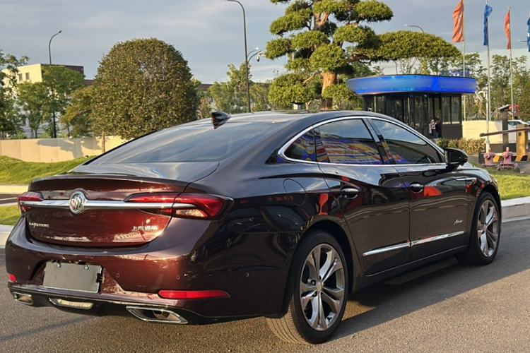 Used Buick LaCrosse 2022 Avenir Avia First Edition
