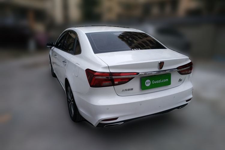 Used Roewe i6 2019 PLUS 1.6L Manual 4G Connect Flagship Deluxe Edition
