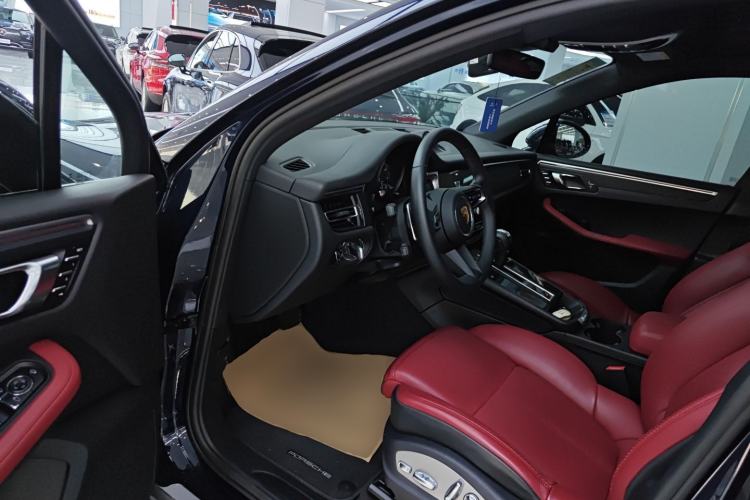 Used Porsche Macan 2022 Macan 2.0T