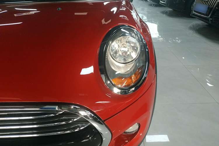 Used  MINI 2016 1.5T COOPER Five-Door Edition
