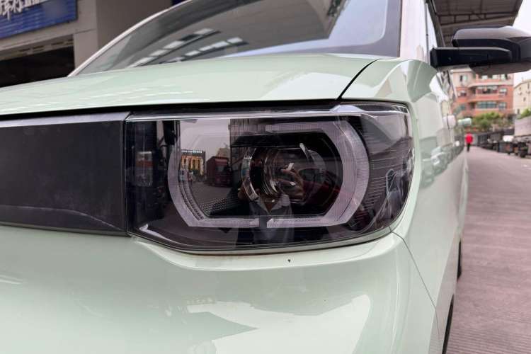 Used Wuling Hongguang MINIEV 2021 Macaron Premium Model – Lithium Iron Phosphate
