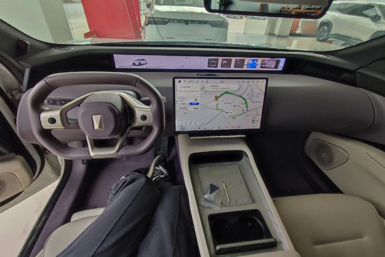 Used  12 2025 Ultra Extended-Range Edition