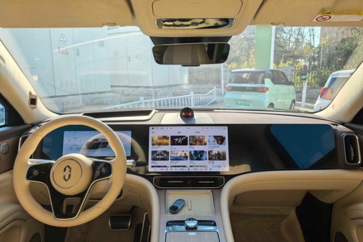 Used Hima AITO M9 2024 Range-Extended Ultra Version 52 kWh 5-Seater Model
