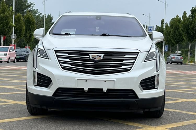 Used Cadillac XT5 2018 25T Tech Model
