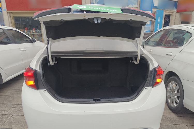 Used Toyota Levin 2017 Revised Dual-Engine 1.8H GS E-CVT Elite Sunroof Version China V Standard