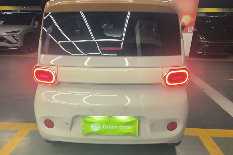 Used Wuling Hongguang MINIEV 2024 3rd Generation 215km Advanced Version
