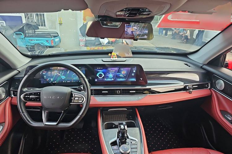 Used Chery Tiggo 7 PLUS 2023 1.6 TGDI DCT Prestige Edition
