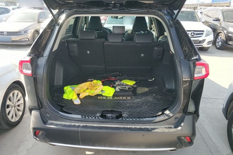 Used Toyota Wildlander 2022 Dual-Engine 2.5L E-CVT Two-Wheel Drive Luxury PLUS Edition