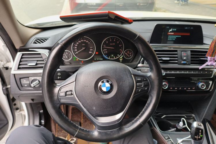 Used BMW 3 Series 2018 320Li Fashion Model
