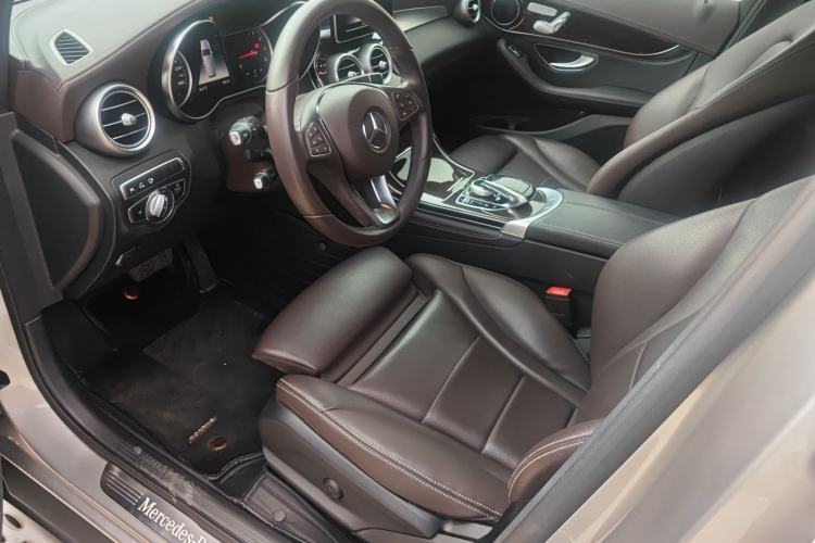 Used Mercedes-Benz GLC 2019 Facelift GLC 260 L 4MATIC Luxury Model