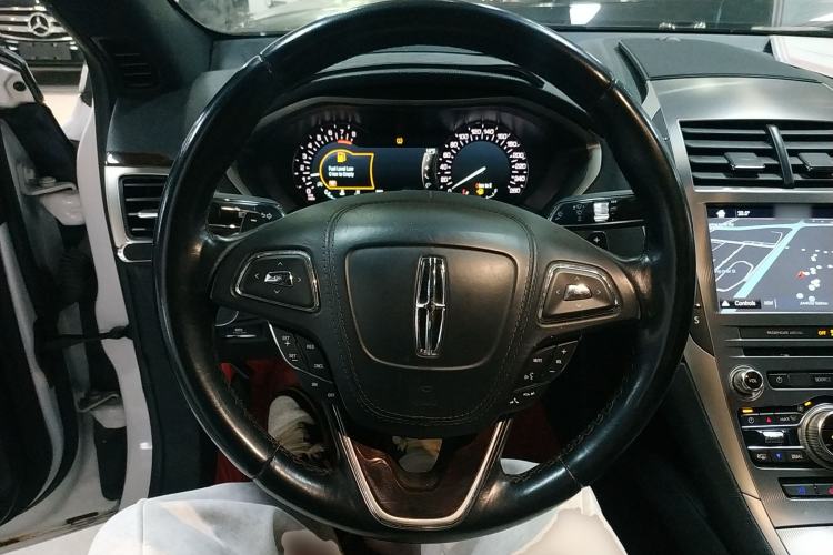 Used Lincoln MKZ 2017 2.0T Luxury Edition
