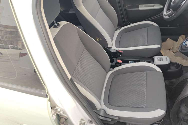 Used ORA Black Cat 2022 301km "Cute Pet" Version – Lithium Iron Phosphate
