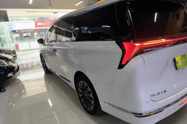 Used Buick GL8 2025 Lu Zun Deluxe Edition
