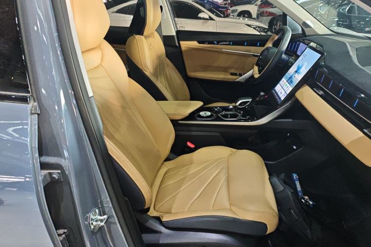 Used Geely Auto FX11 2023 1.5TD DCT Prestige Edition