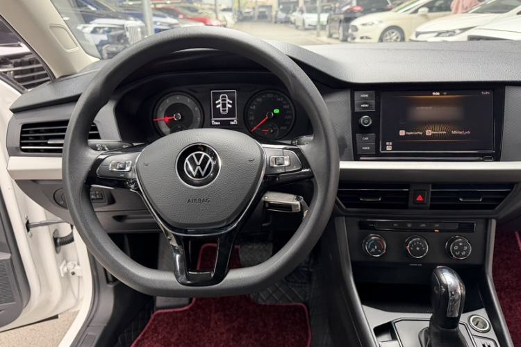 Used Volkswagen Lavida 2022 1.5L Automatic Fashion Edition