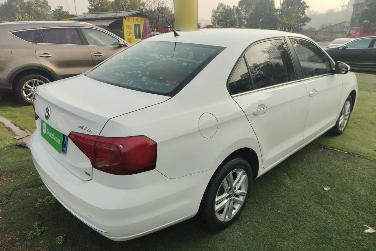 Used Volkswagen Jetta 2017 1.5L Manual Comfort Model