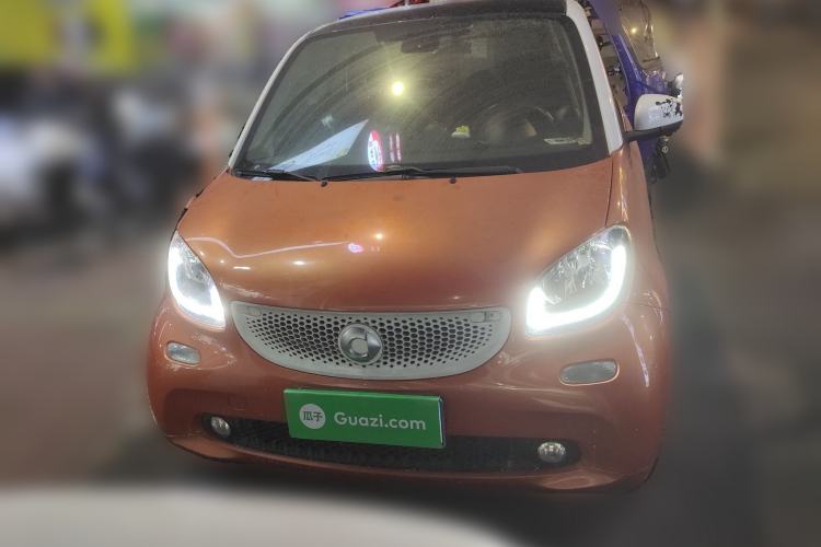 Used  fortwo 2017 1.0L 52kW New Sound Special Edition China V Emission Standard
