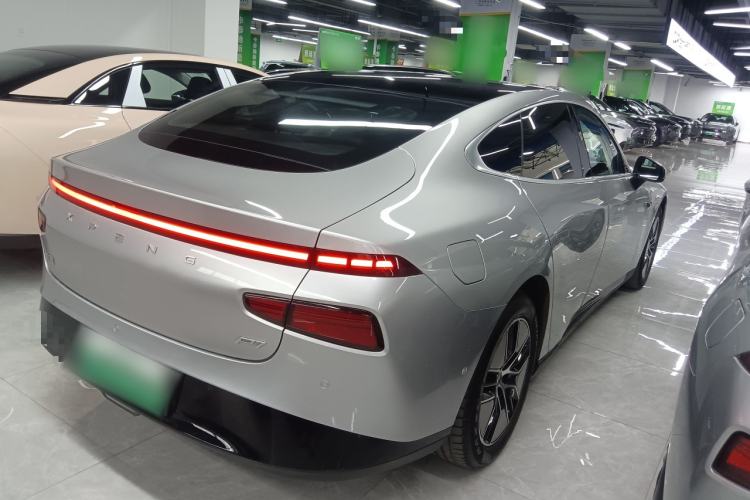 Used XPeng P7 2023 P7i 702 Pro