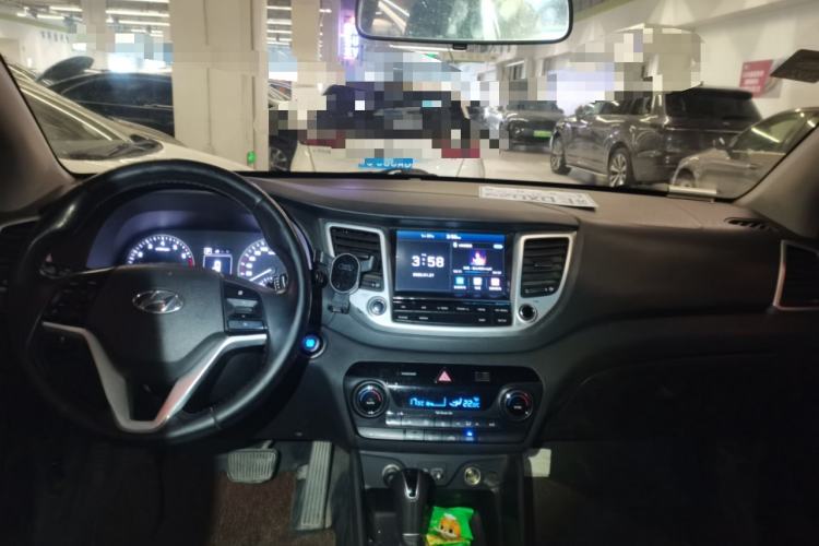 Used Hyundai Tucson 2015 1.6T Dual-Clutch Two-Wheel-Drive Smart Model