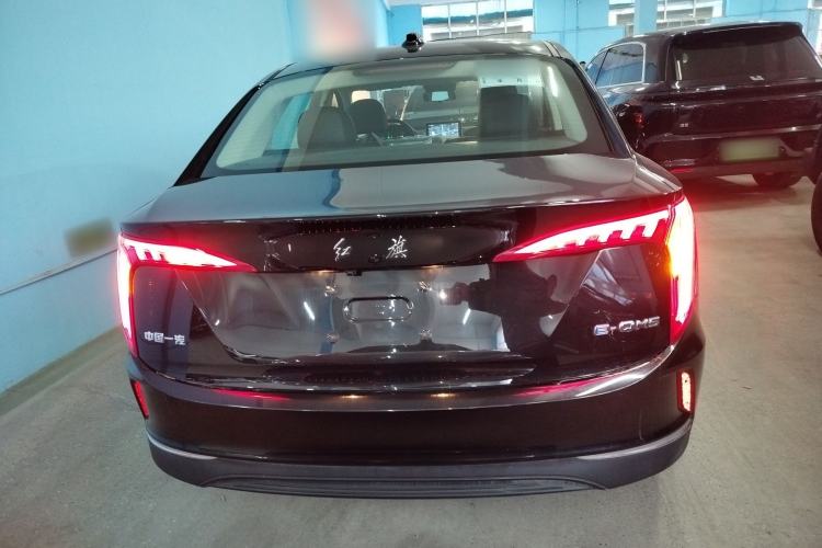 Used Hongqi E-QM5 2023 Base Travel Edition
